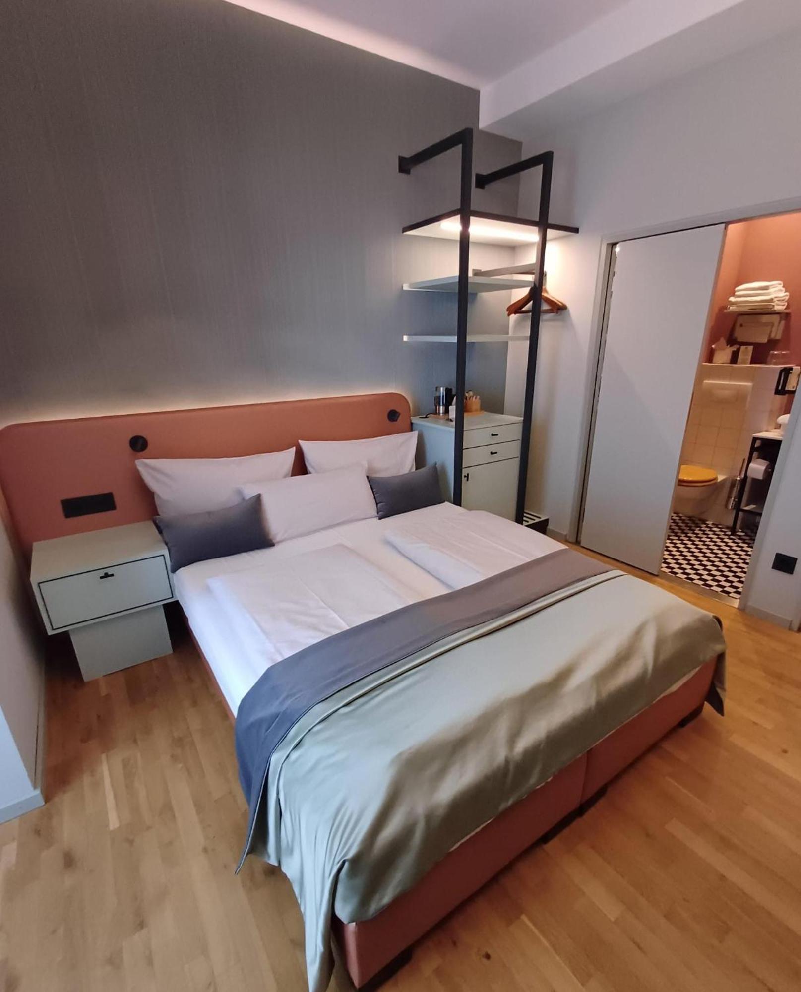 Lint Hotel Koeln Bagian luar foto