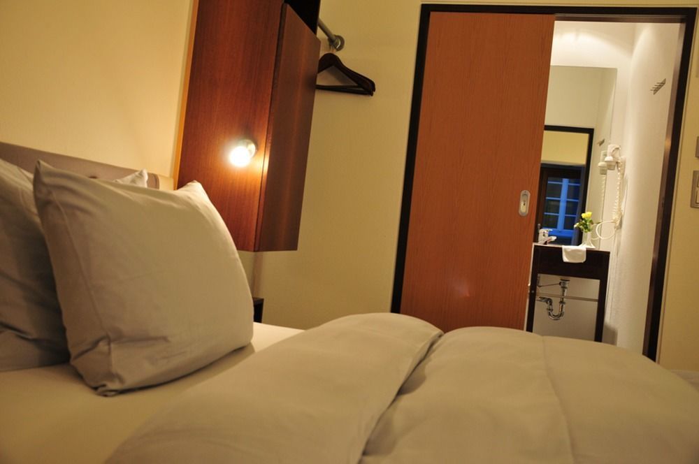 Lint Hotel Koeln Bagian luar foto