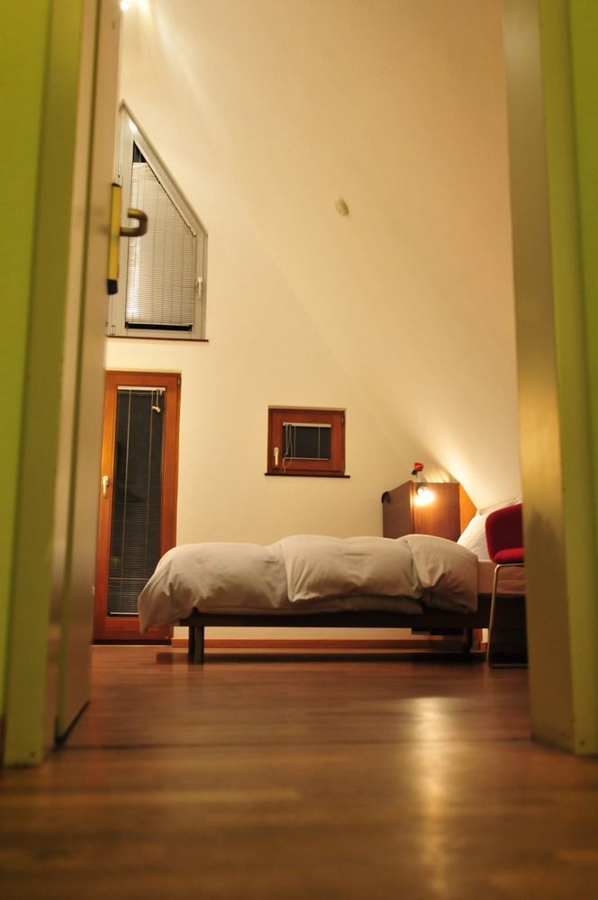 Lint Hotel Koeln Bagian luar foto